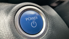 Toyota Yaris Cross 1.5 Hybrid Design 5dr CVT Hybrid Estate